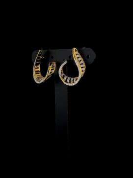 Auric Swirl Diamond Earrings