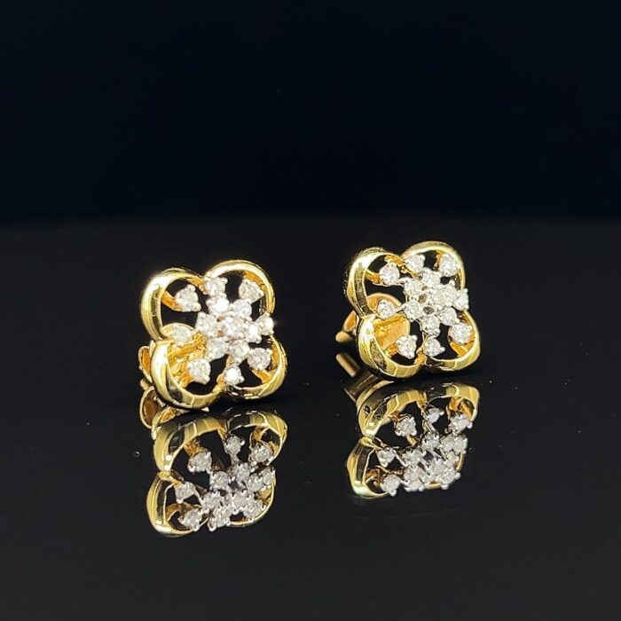 Flora Square Diamond Earrings - 4 Flora Square Diamond Earrings