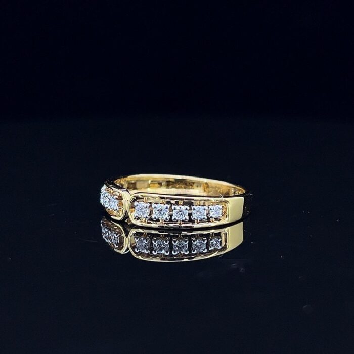 Glint Line Diamond Ring
