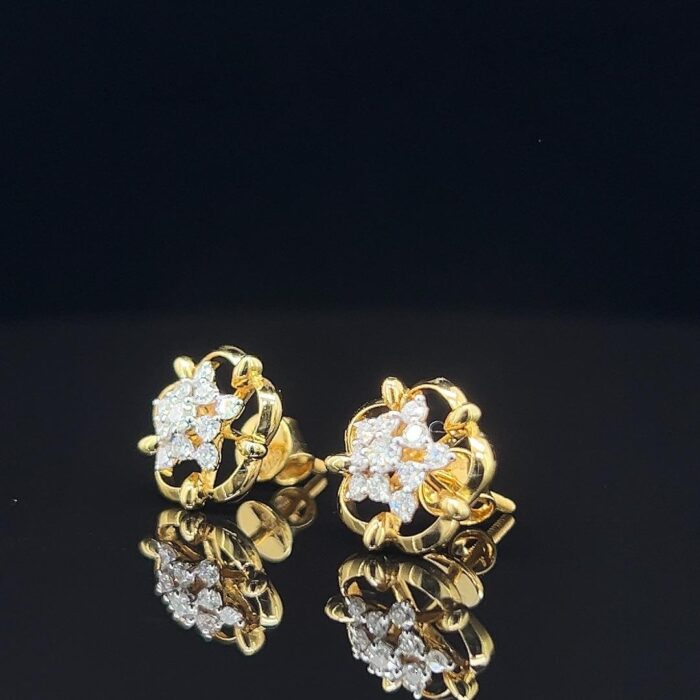 Golden Florette Diamond Earrings