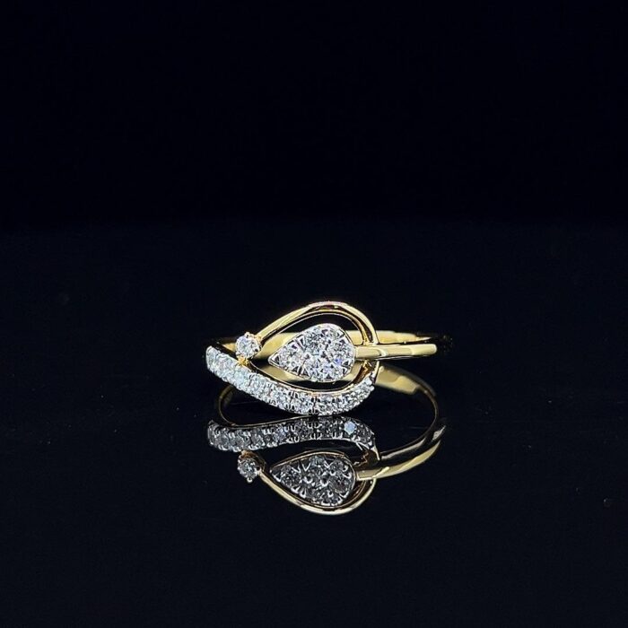 Veloura Diamond Ring - 1 Veloura Diamond Ring